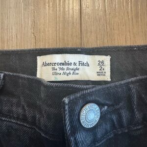Abercrombie & Fitch '90s Straight Ultra High Rise Jeans - Dark Gray